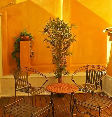 Relais Du Postillon Антиб